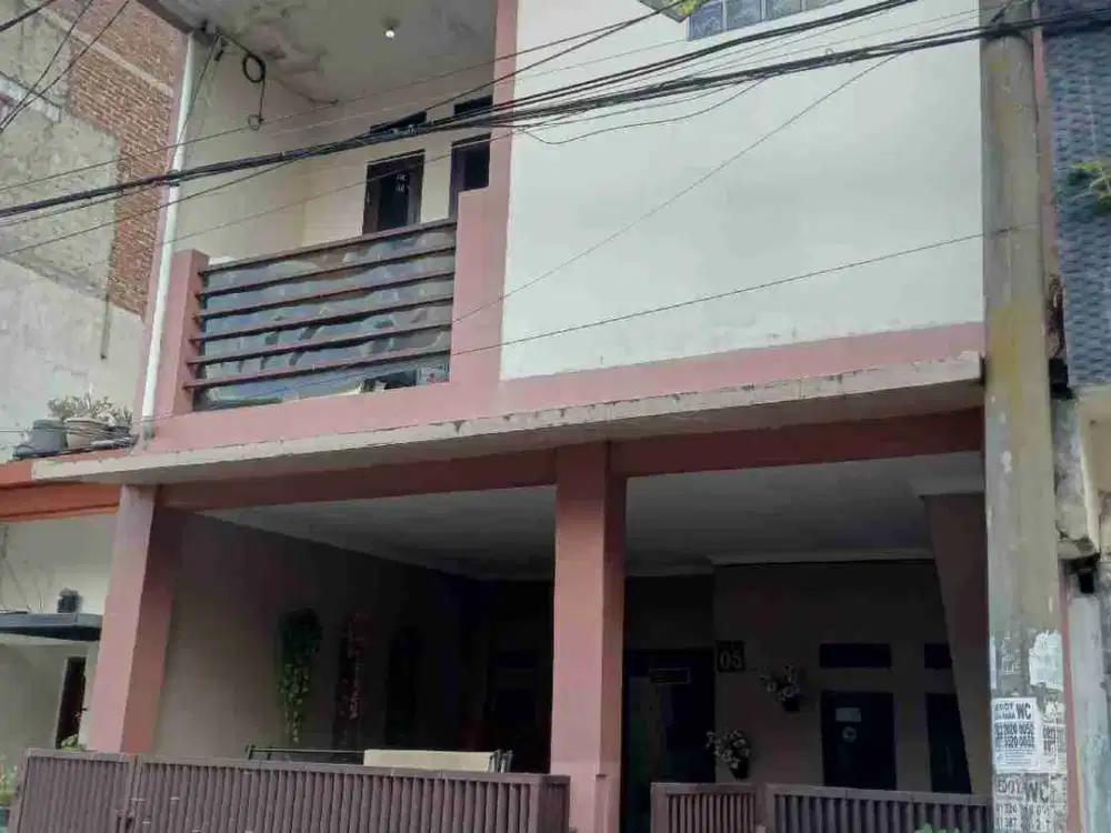 TURUN HARGA RUMAH 2 LANTAI DI KOMPLEK GBI CIWASTRA BANDUNG