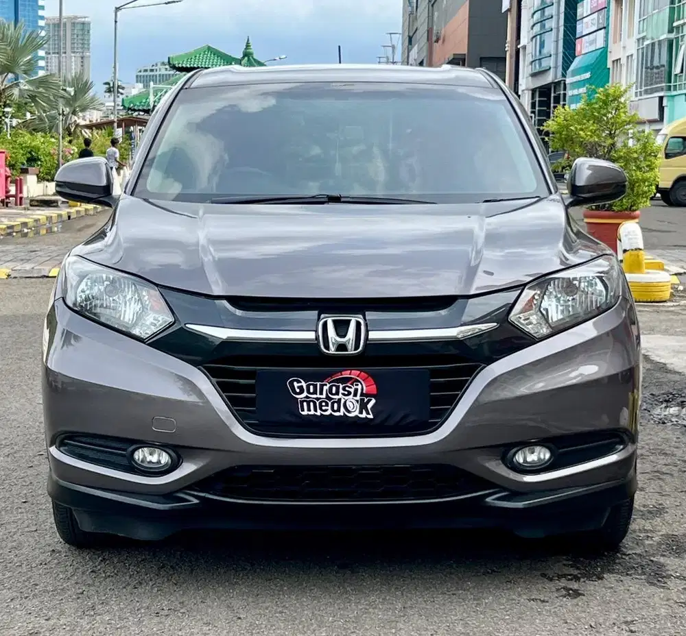 Honda HRV HR-V HR V E 2017 Antik Low KM Murah Bekas Abu Garansi