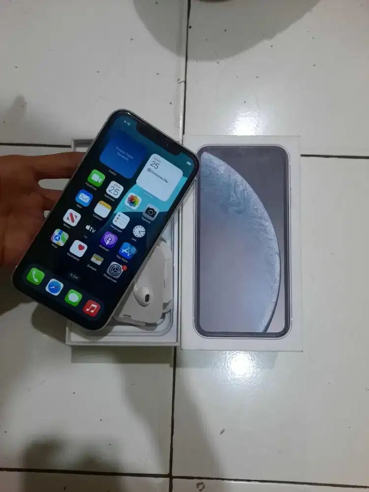 IPHONE XR 128GB