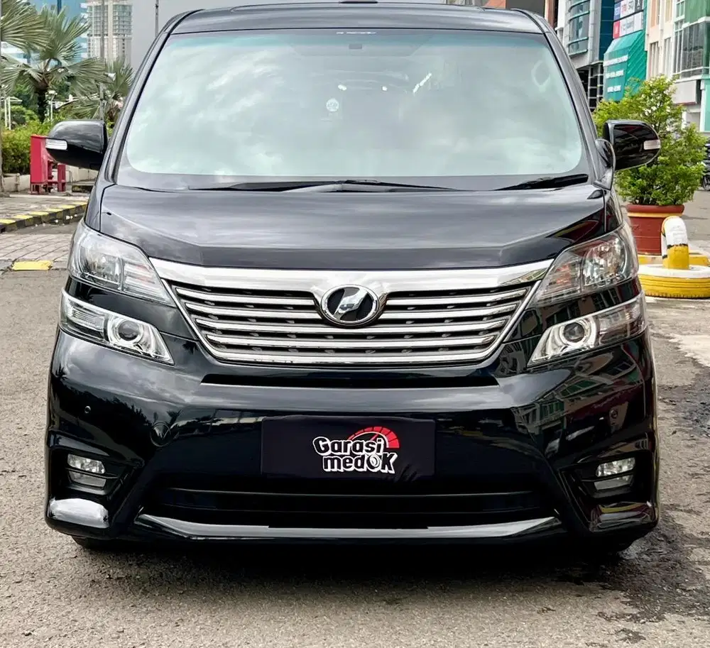 Toyota Vellfire Vell fire Z 2010 Antik Low KM Murah Bekas Hitam Genap