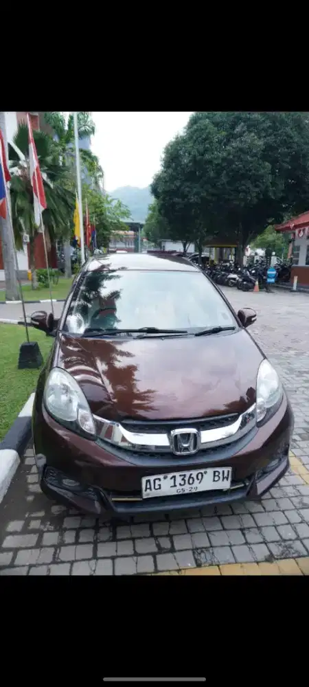 Honda mobilio 2014 tipe E 1500cc siap gas