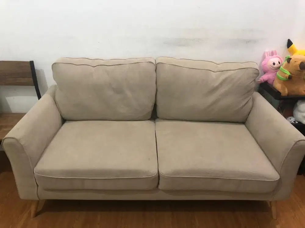 Sofa 2 seater merk informa