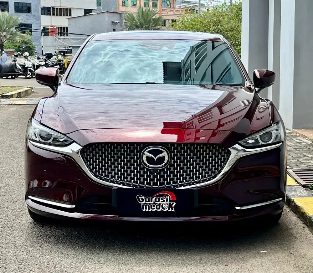 Mazda 6 Sedan 2023 Antik Low KM Murah Bekas Merah Ganjil Garansi Top