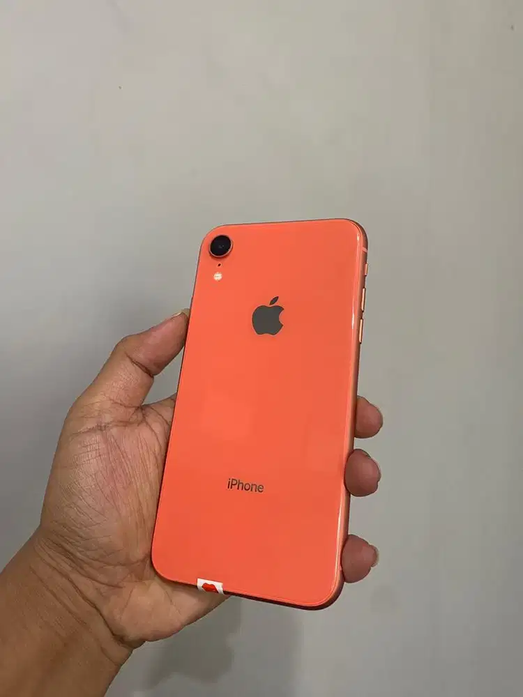 iPhone XR 128gb inter coral