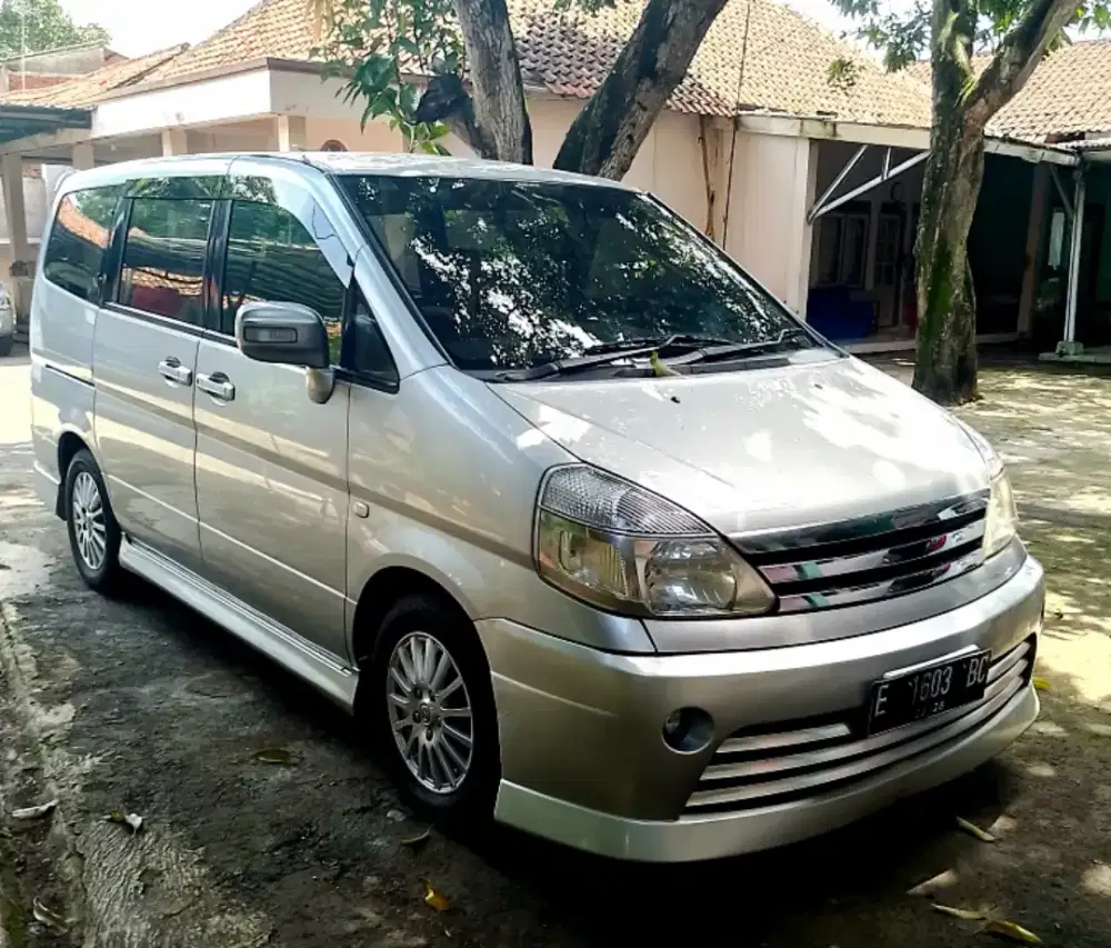 Nissan serena Hws autech At 2.0 2010