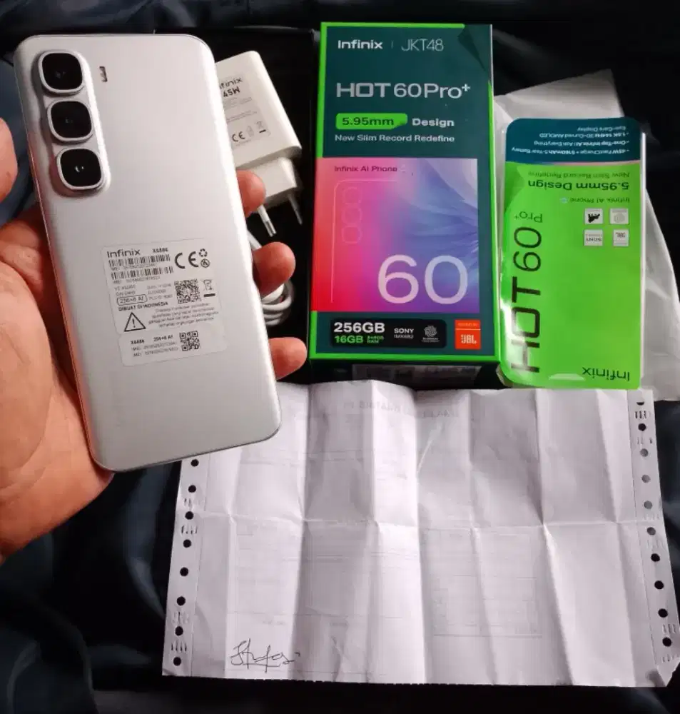 INFINIX HOT 60 PRO PLUS RAM 8+8/256