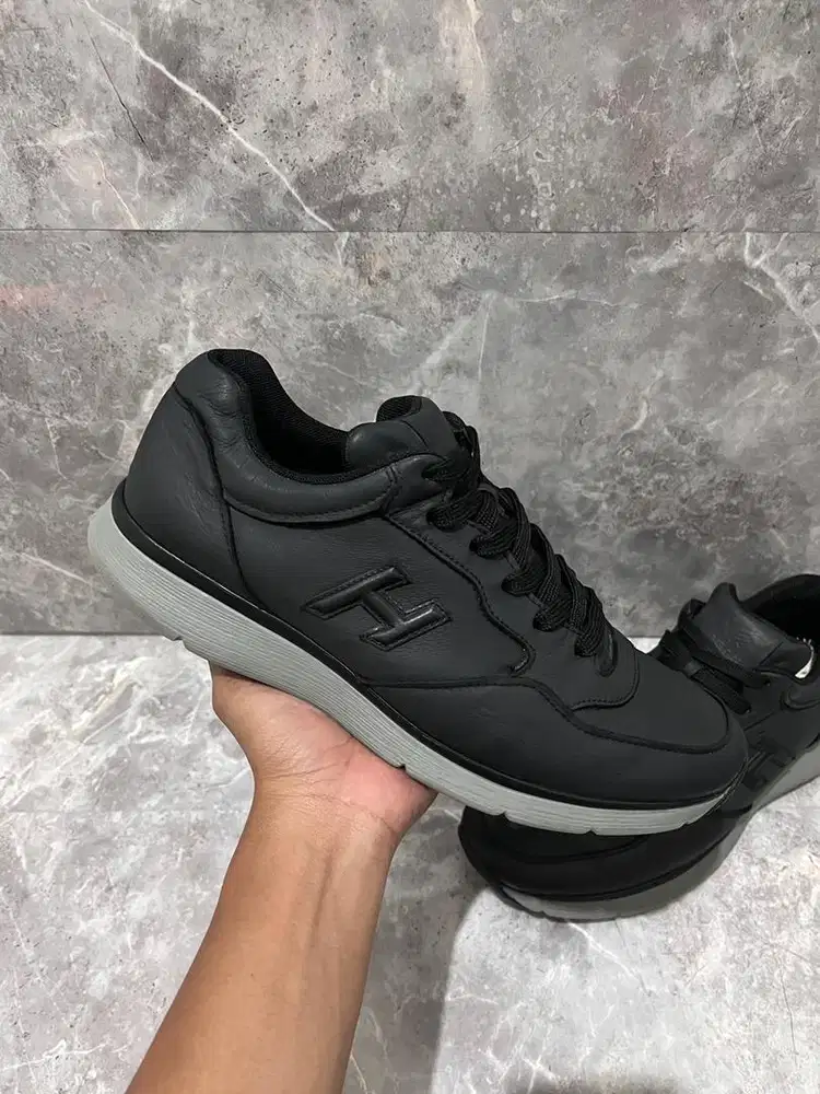 Sepatu Hogan Original Sneakers casial prelov not louis gucci bally lv