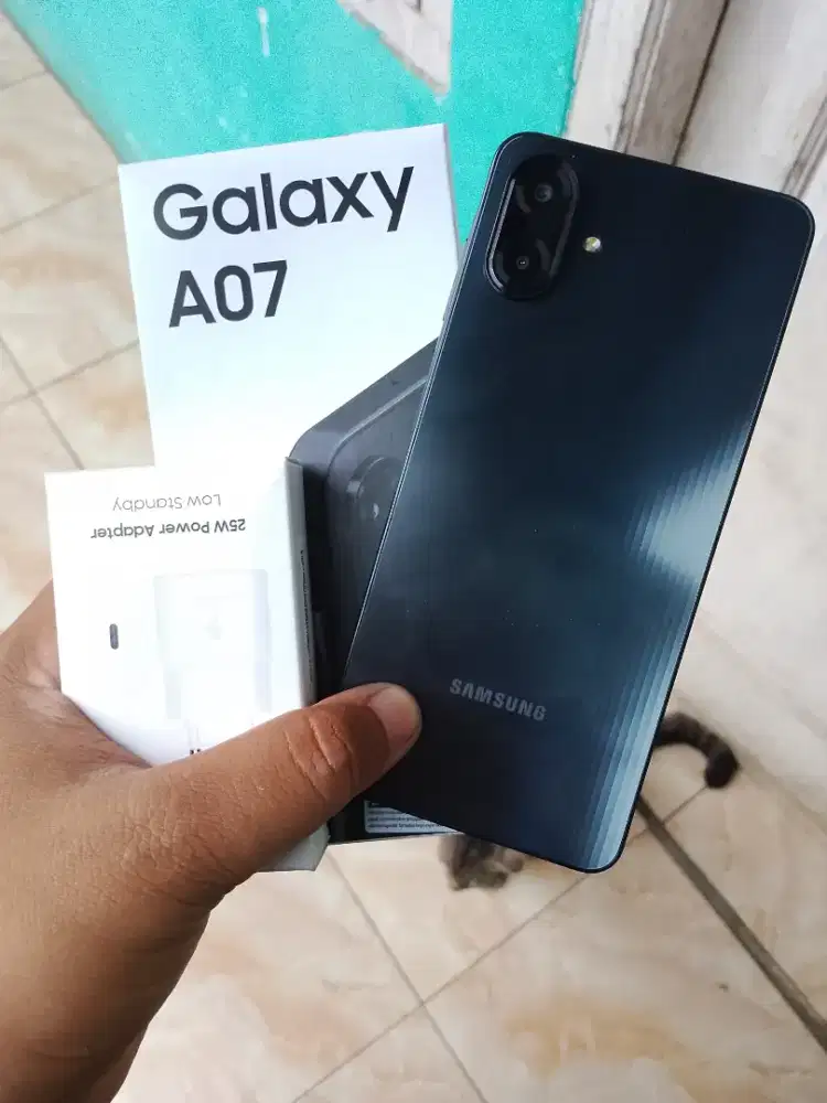 samsung A07 ram 4+4/64
