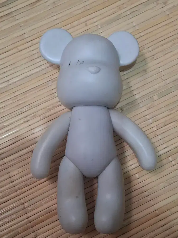 Figure Bearbrick Painting