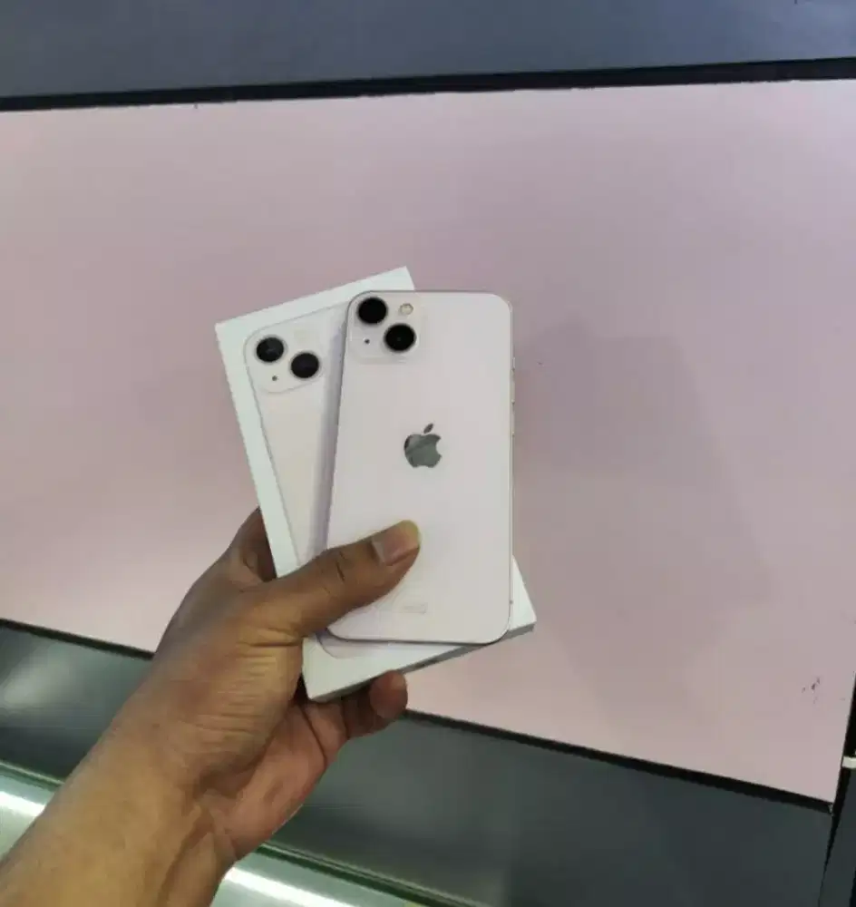 Ready ip 13 128gb ibox warna pink