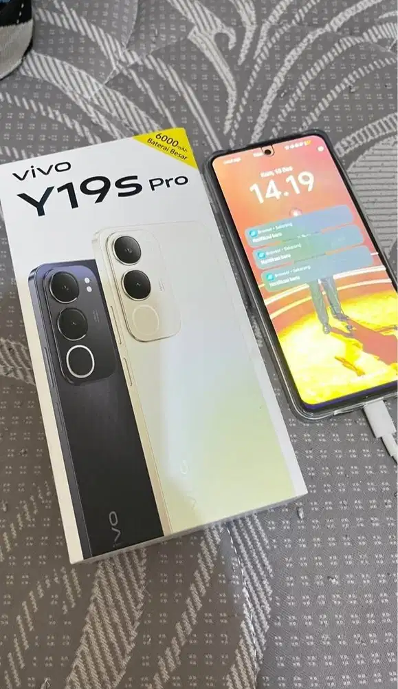 Hp vivo y19s pro ram 4+4/128 fulset no minus