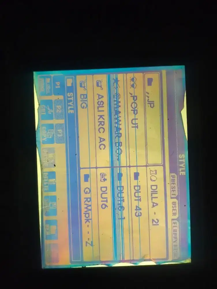 YAMAHA KEYBOARD PSR2000