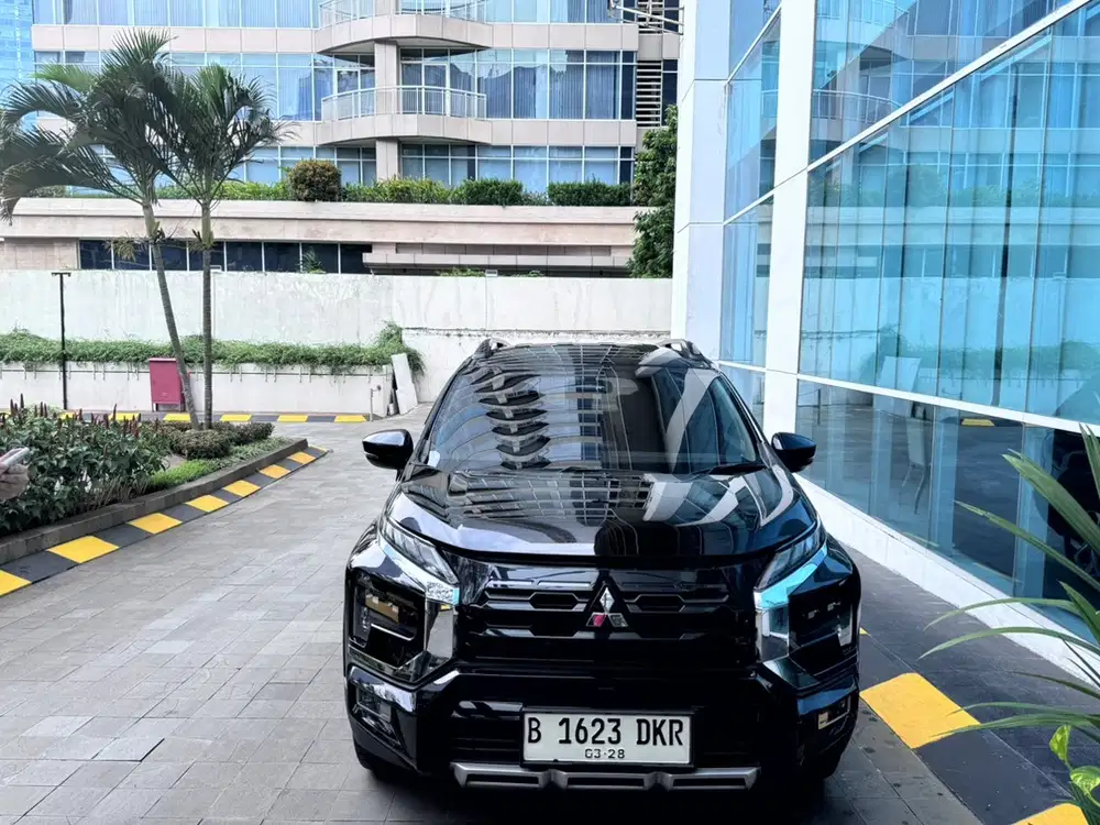 Mitsubis Xpander Cross2023an sendiri km 21 ribu