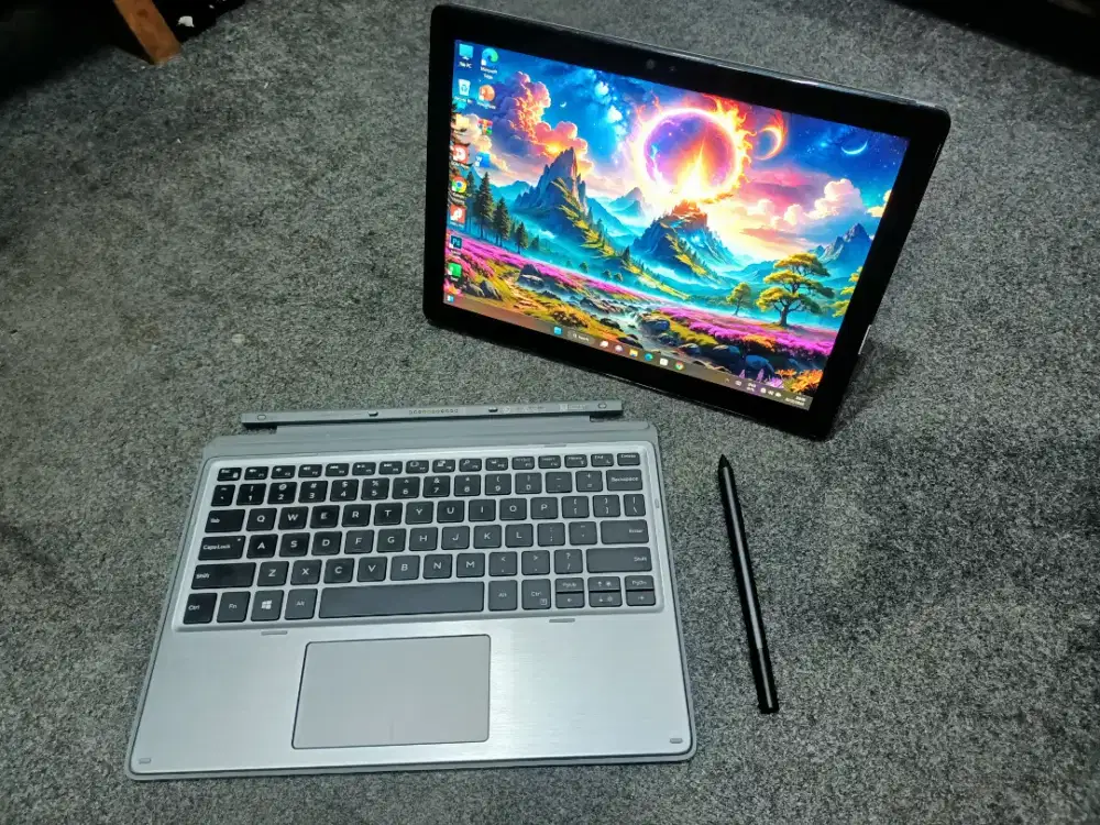 Dijual Dell Latitude 7200 2 in 1 intel core i7 gen8 (ram 16/nvme 256)