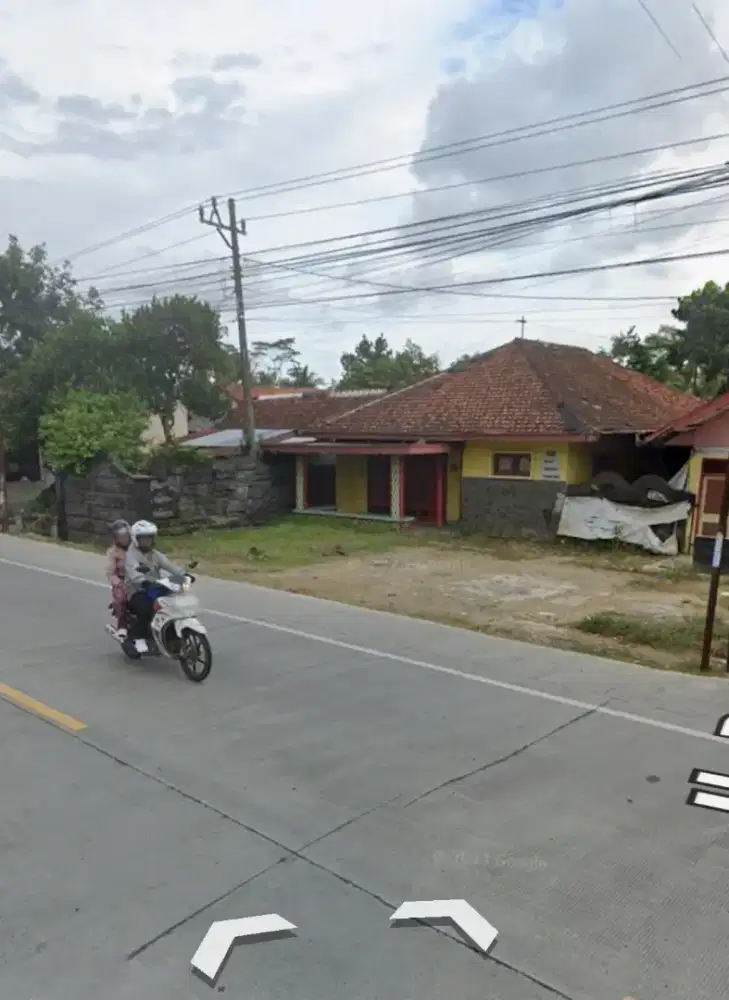 DiSewakan Tanah dan Bangunan SHM cocok untuk usaha atau minimarket