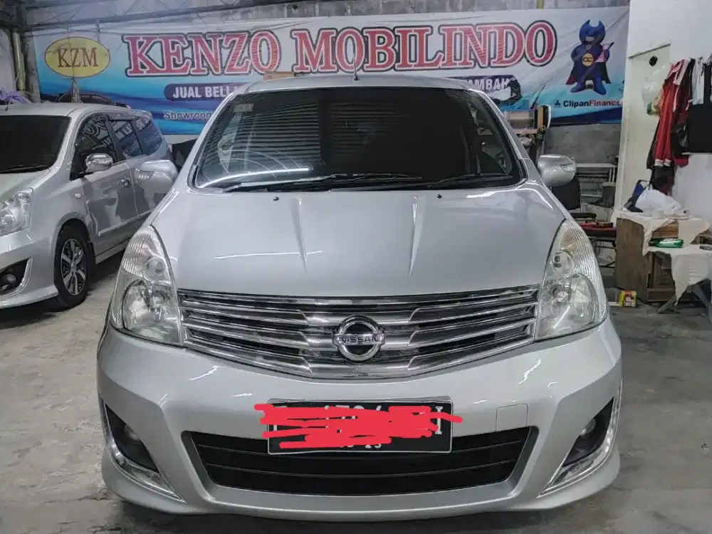 Dp 5 jt Grand Livina Ultimated 2012
