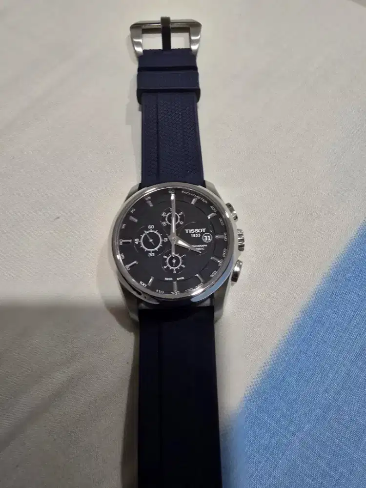 Tissot Couturier Chronograph Automatic dial hitam mulus like new.