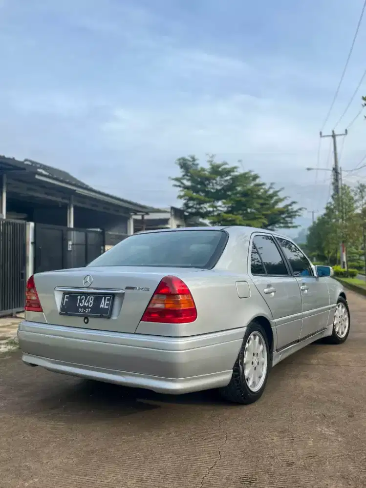 Mercy c180 matic pjk isi mulus lengkap