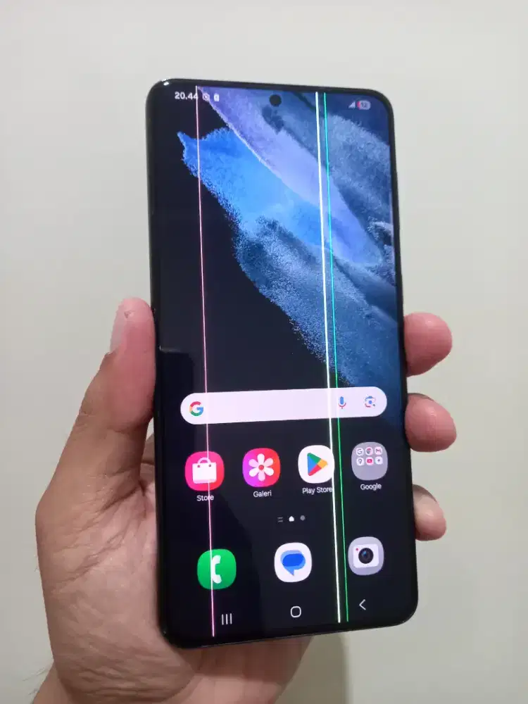 Samsung Galaxy S21+ Plus 5G Ram 8/256Gb Fullset ada minus