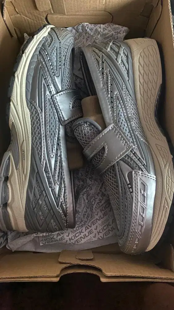 New Balance 1906L Silver Shadow Grey