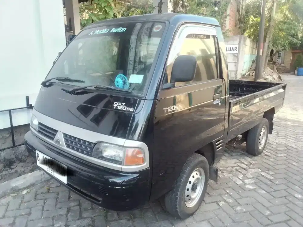 Mitsubishi Colt T120SS PU MT 2014