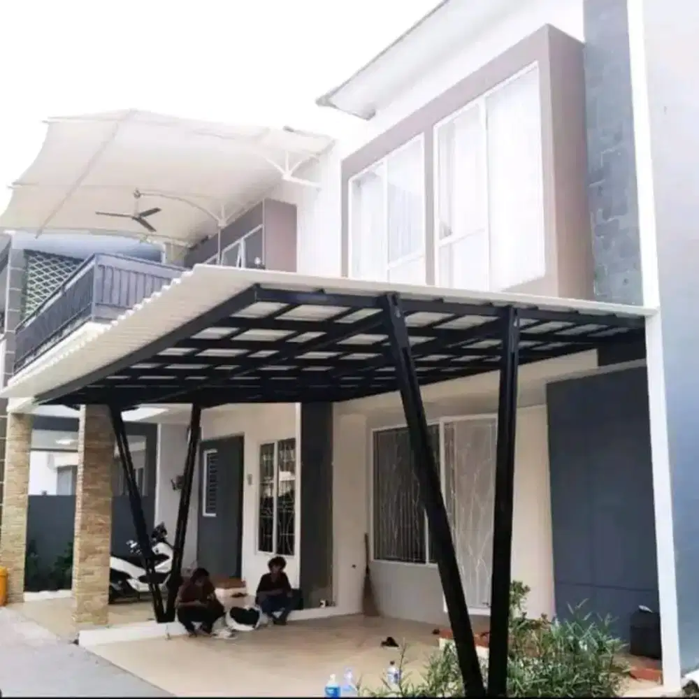 Kanopi berbahan bajaringan