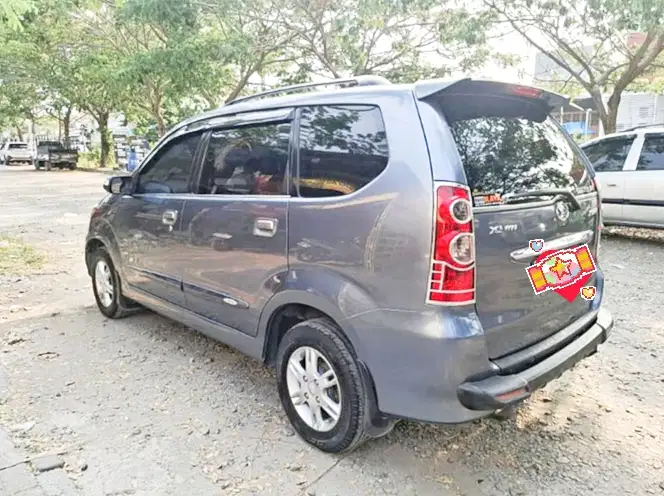 Daihatsu Xenia 2010 Bensin