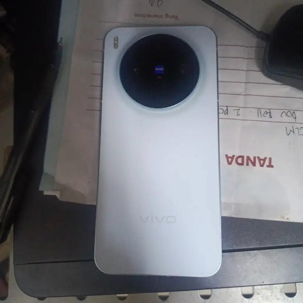 Vivo x300 12/256 warna bluesecond