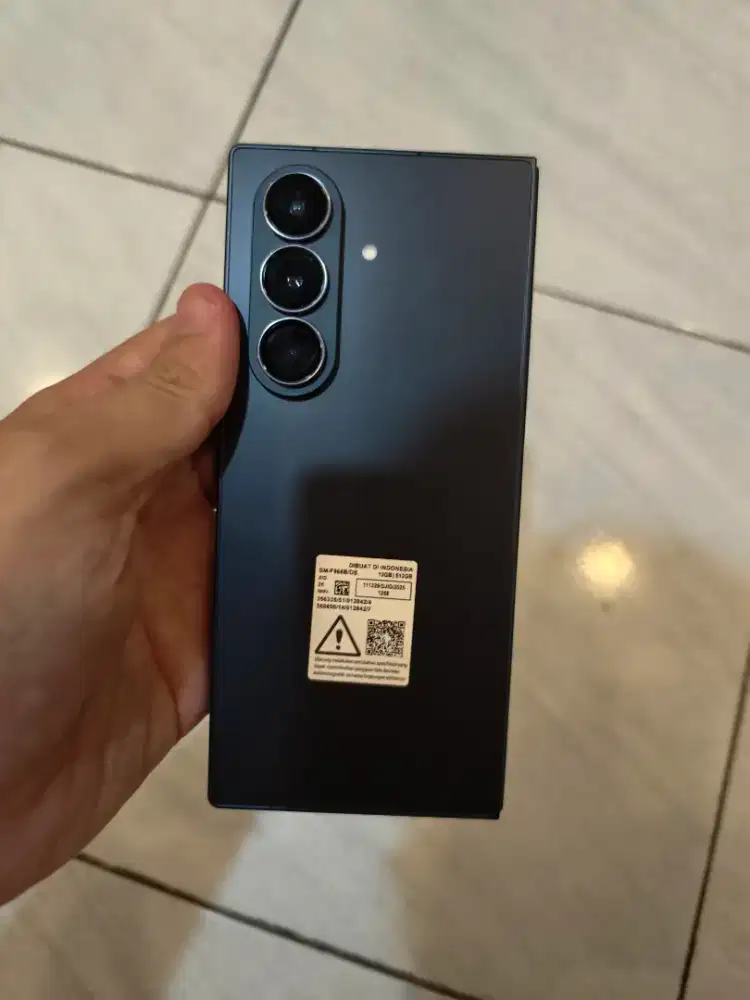 Samsung Z Fold 7 12/512gb resmi