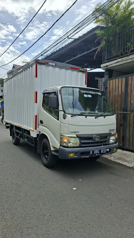 Toyota Dyna Ryno 110 st  engkel long box jumbo besi orsinil