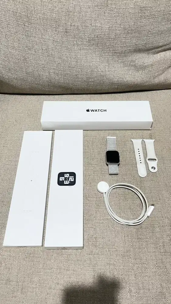 Apple Watch SE 2nd Gen GPS Full Set | Battery Health 90%
