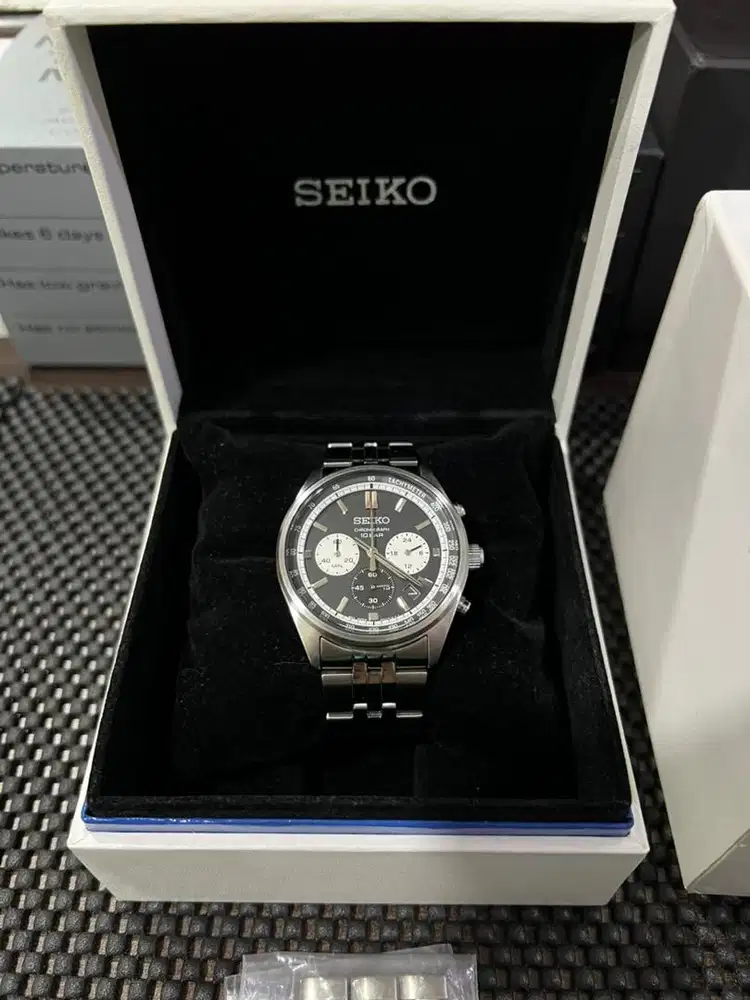 Seiko Chronograph SSB429P1 Reverse Panda