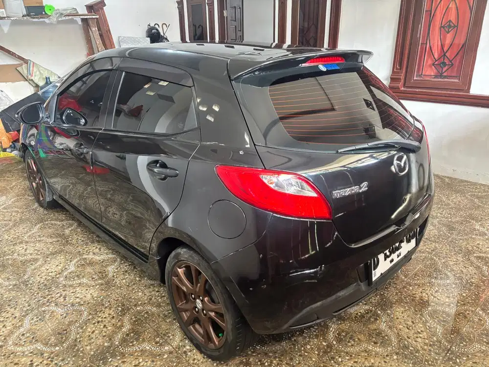 Mazda 2 2012 Bensin