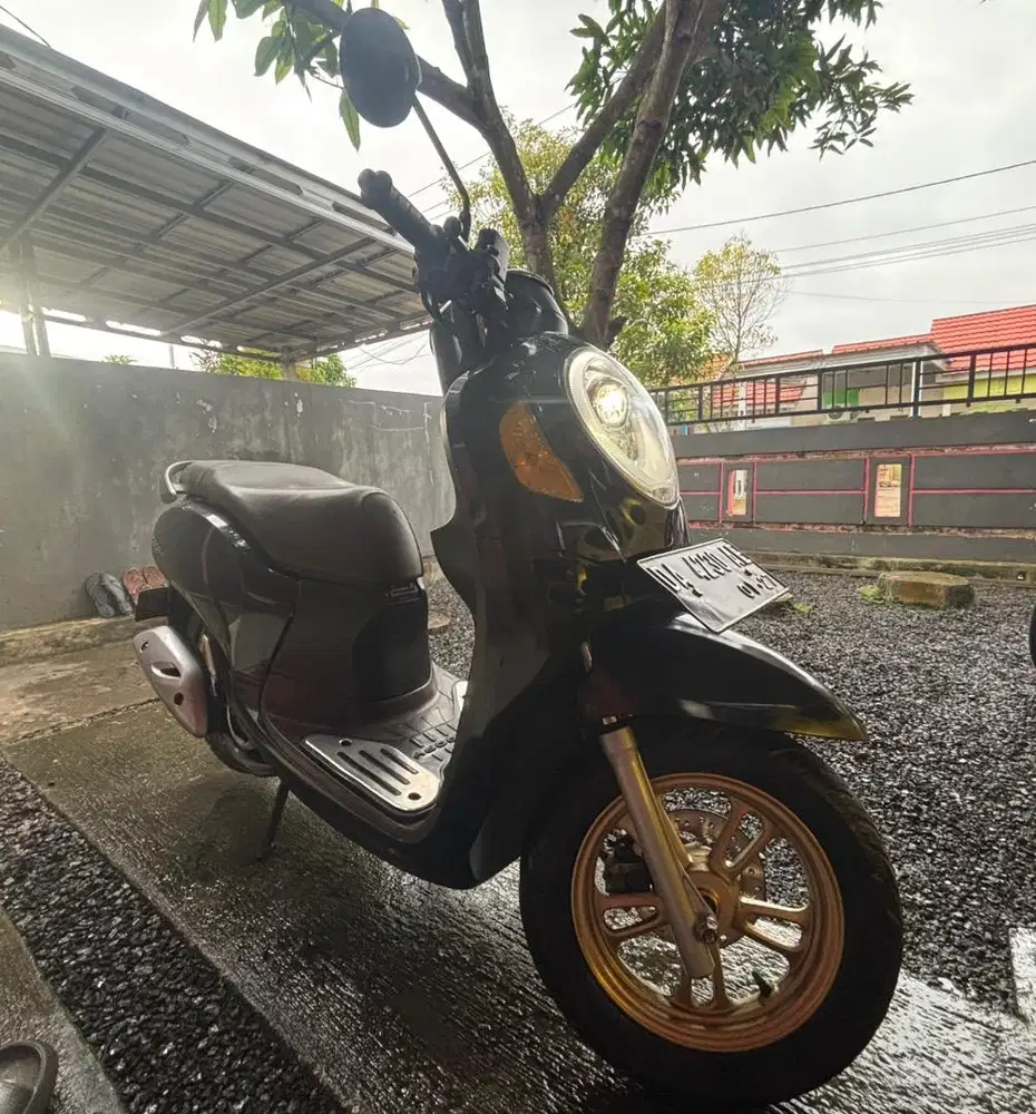 Scoopy Prestige 2022