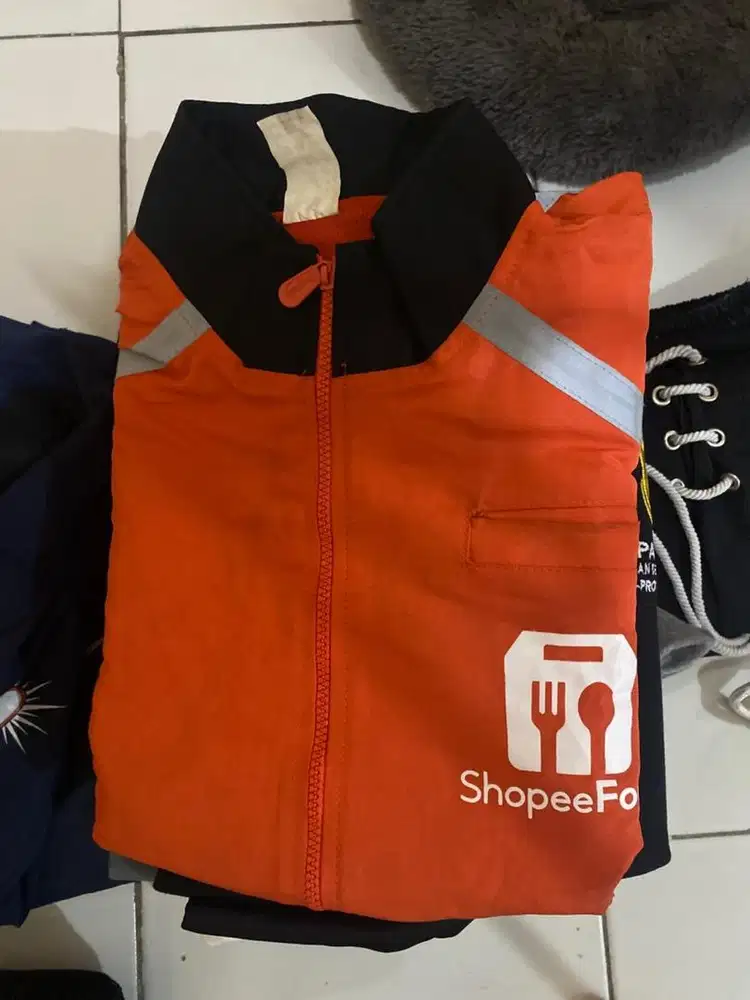 BU Jual Jaket Shopeefood