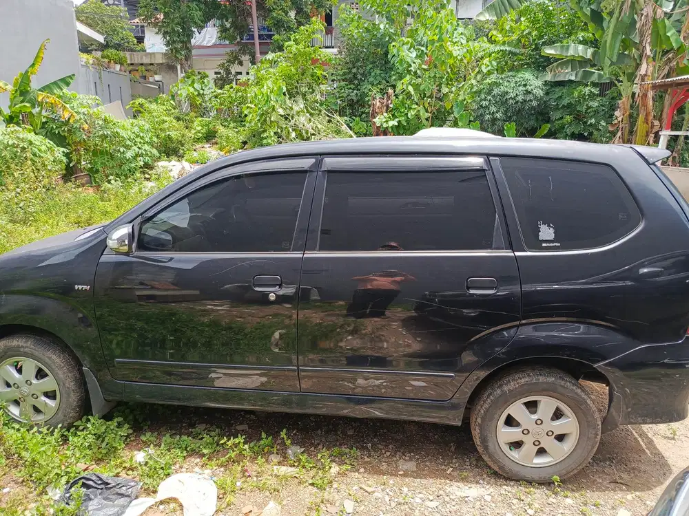 Toyota Avanza 2011 Bensin