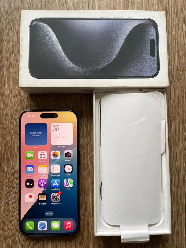 Iphone 15 pro 256gb inter