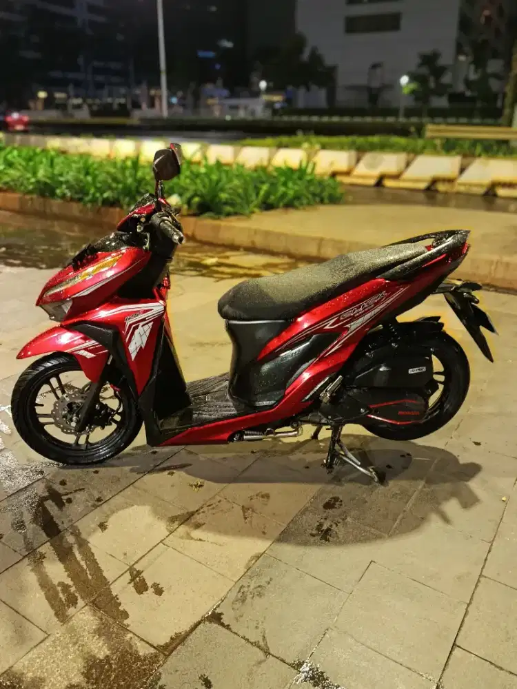 Honda Vario125 Merah