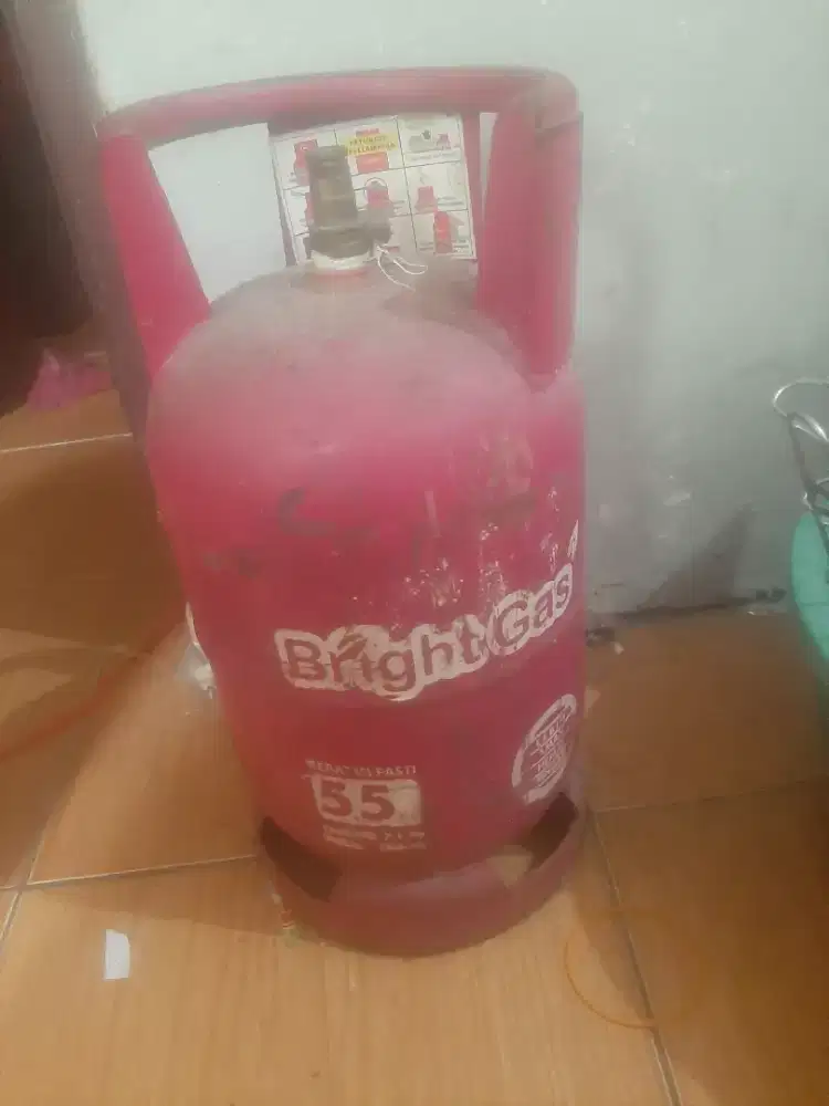 Tabung gas kosong 5.5