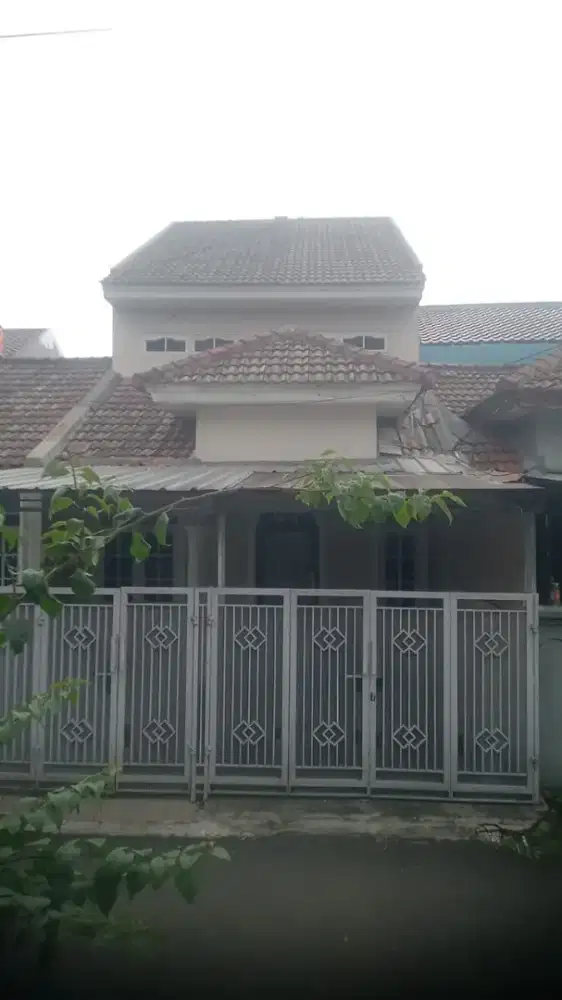 Djual cpt rmh 750jt net lb140m lt78m shm imb lokasi depok timur depan