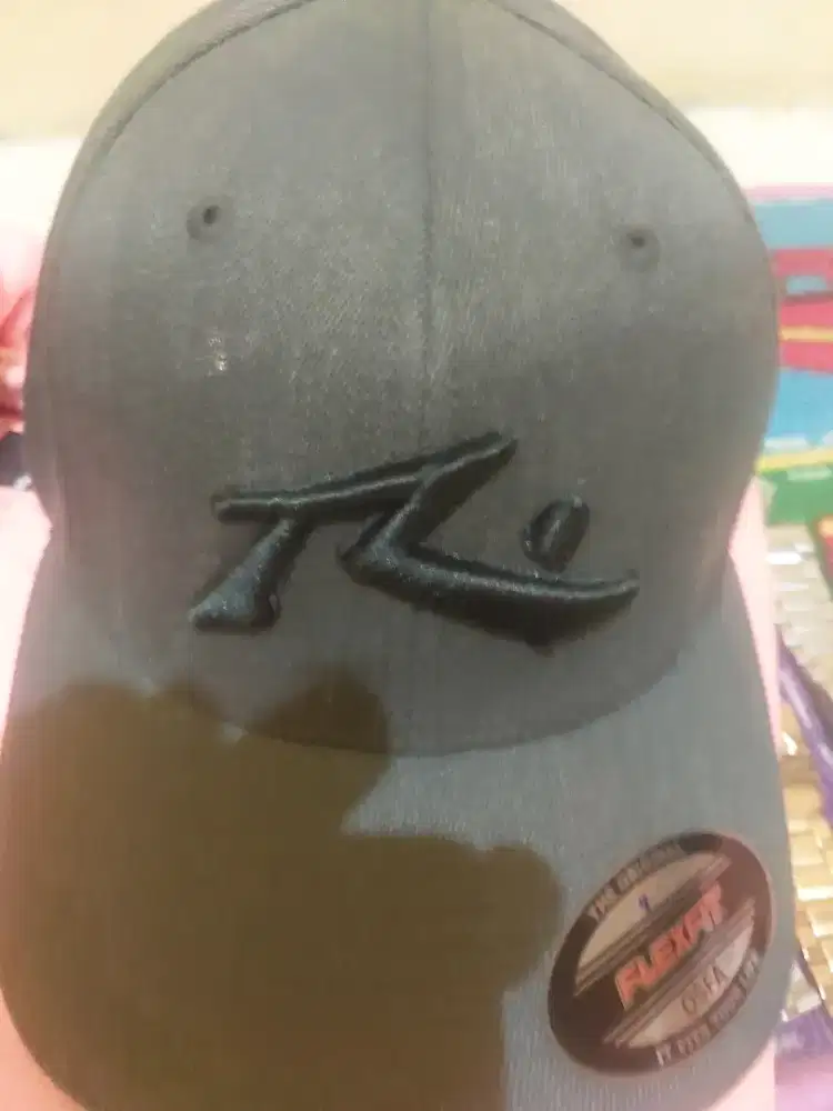 Topi ripcurl.Rusty.
