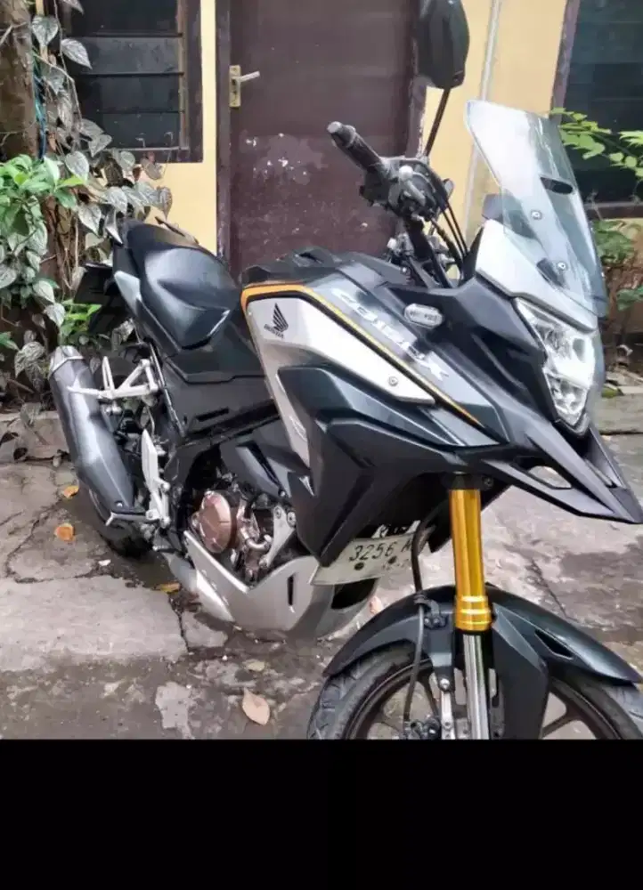 Motor bekas CB150X
