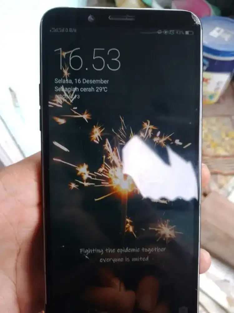 Oppo f5 ram 4/32 hp casan minus retak