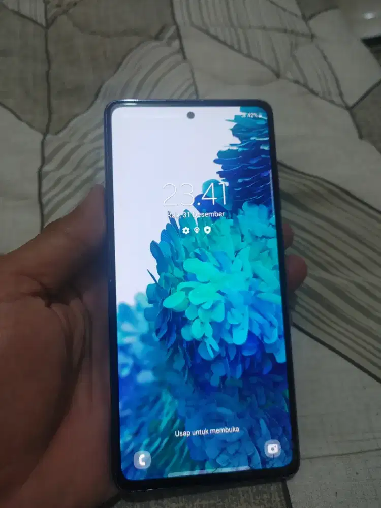 Galaxy S20FE ram 8/256gb unit only Baca deskripsi HArGa PAs