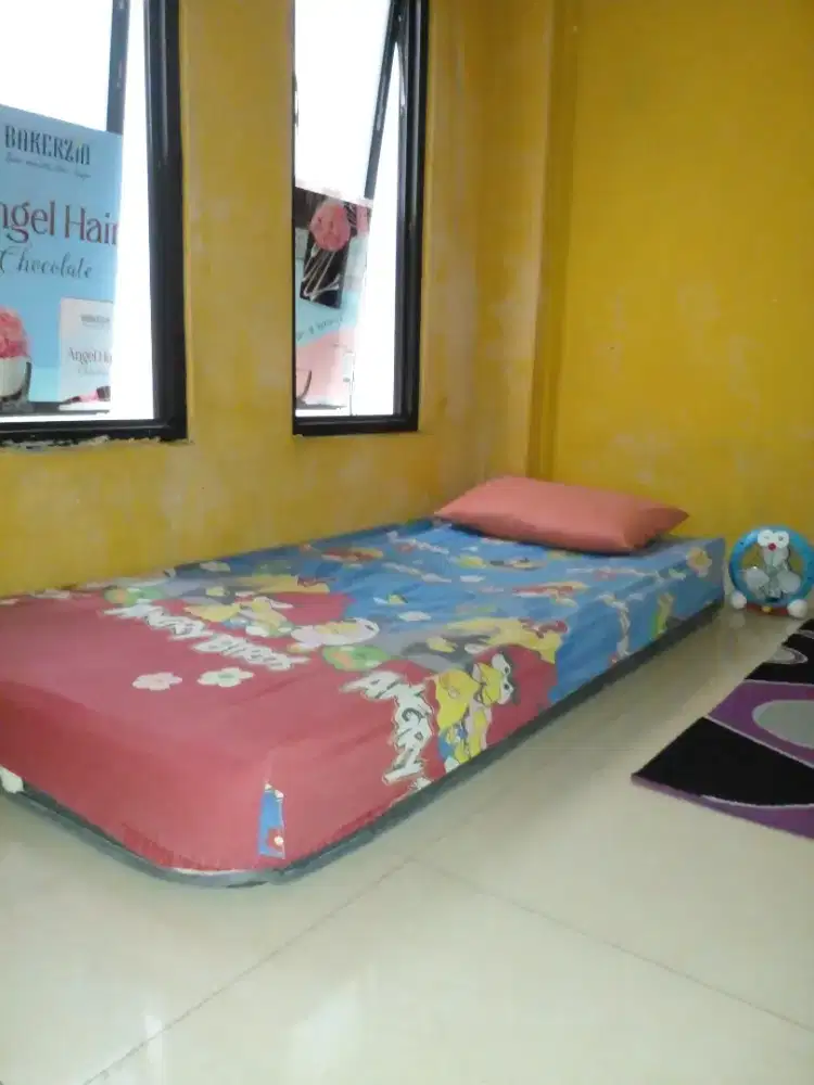 Kost Putra. CBD Ciledug