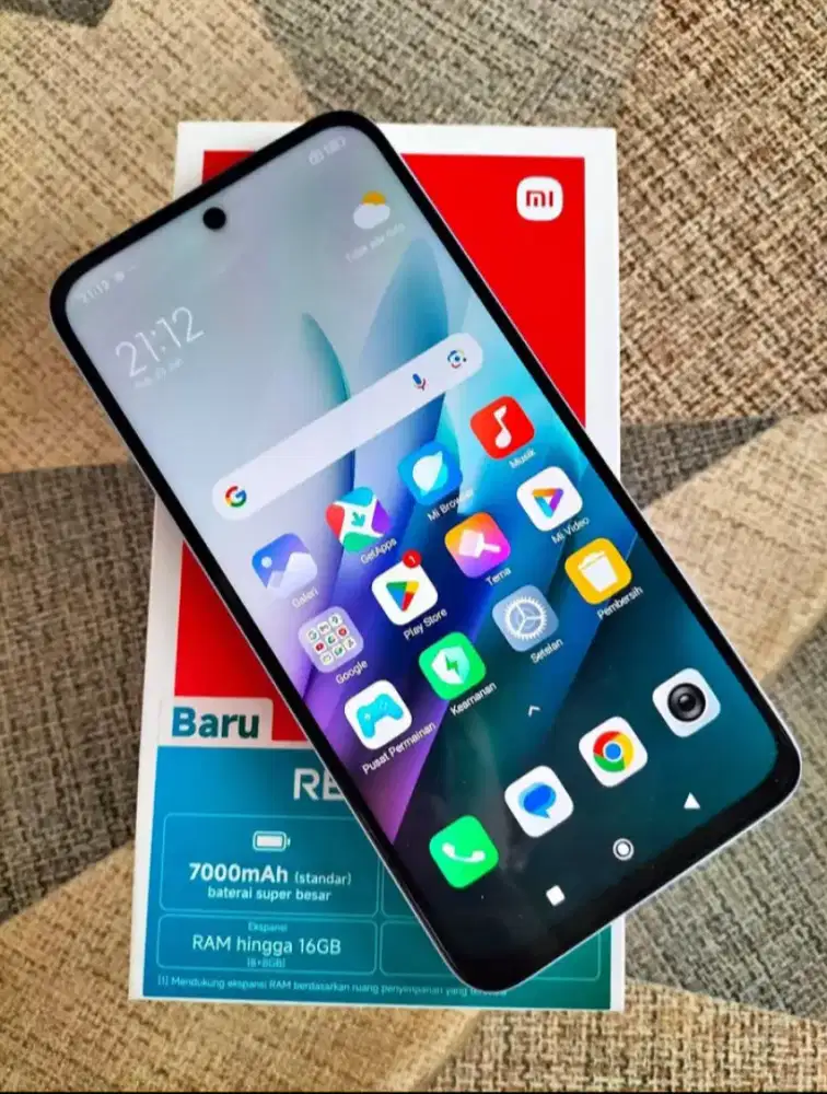 Redmi 15 ram 8+8/128 fullset batre awet