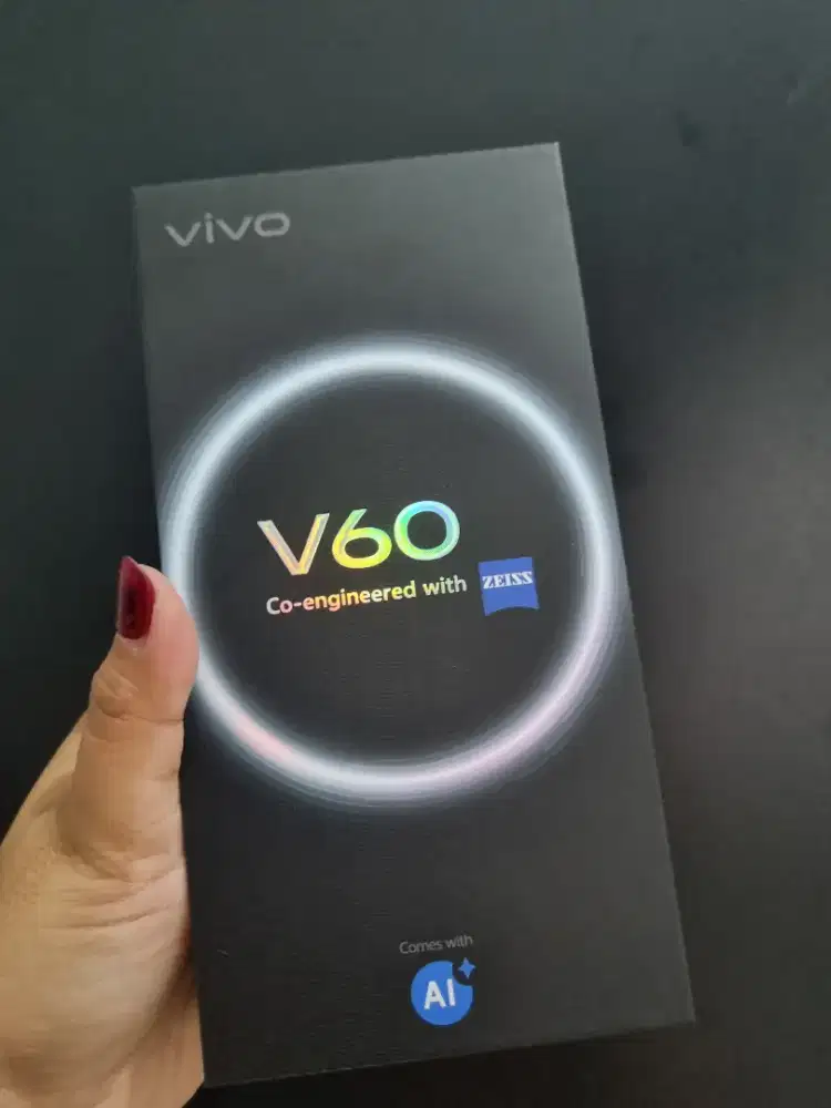 Vivo V 60 purple