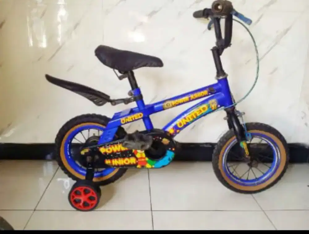 Sepeda anak kecil United asli