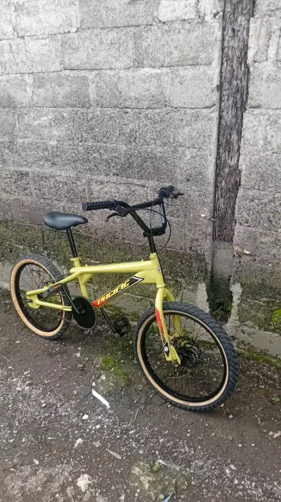 dijual spd BMX ring20 siap pakai