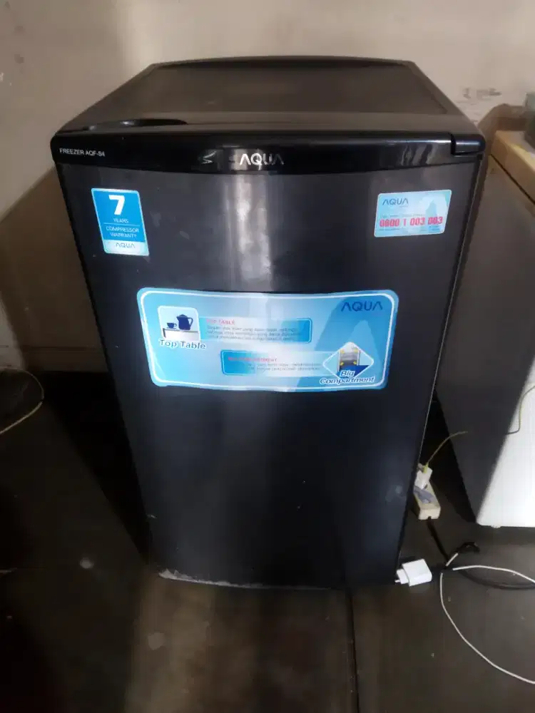 Freezer Rak Aqua 5 Rak Mulus